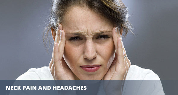 首の痛みと頭痛